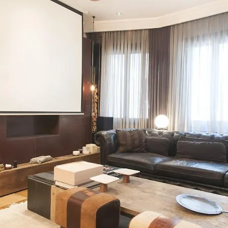Διαμέρισμα Charming Flat 450 M To Citys Mall In Tesvikiye *