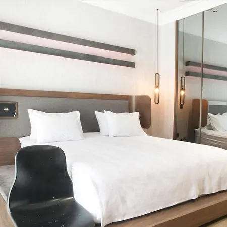 Διαμέρισμα Charming Flat 450 M To Citys Mall In Tesvikiye *